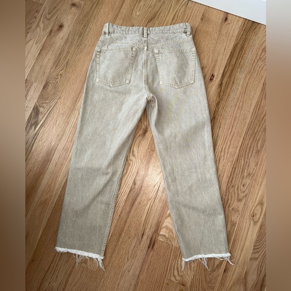 MNG Havana High Rise Straight Leg Raw Hem Cropped Neutral Tan Cream Jeans Size 4 - Picture 2 of 12